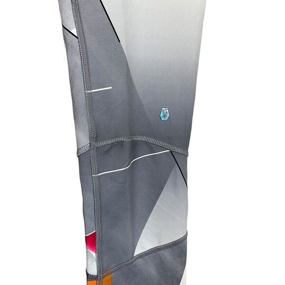 Spyder 989 Multi Color Shield Print Fate Pant NWT Womens Skinny Yoga sz XXS - Picture 6 of 16
